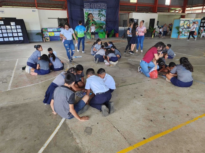 An environmental education event for local young people